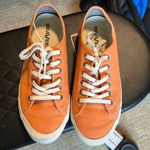 Seavees womens 9.5 sneaker